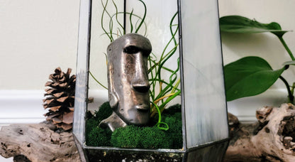 Moai Watering Spike