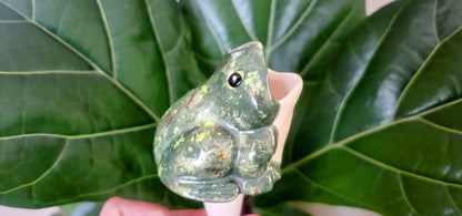 Open-Mouth Frog Plant Watering Spike